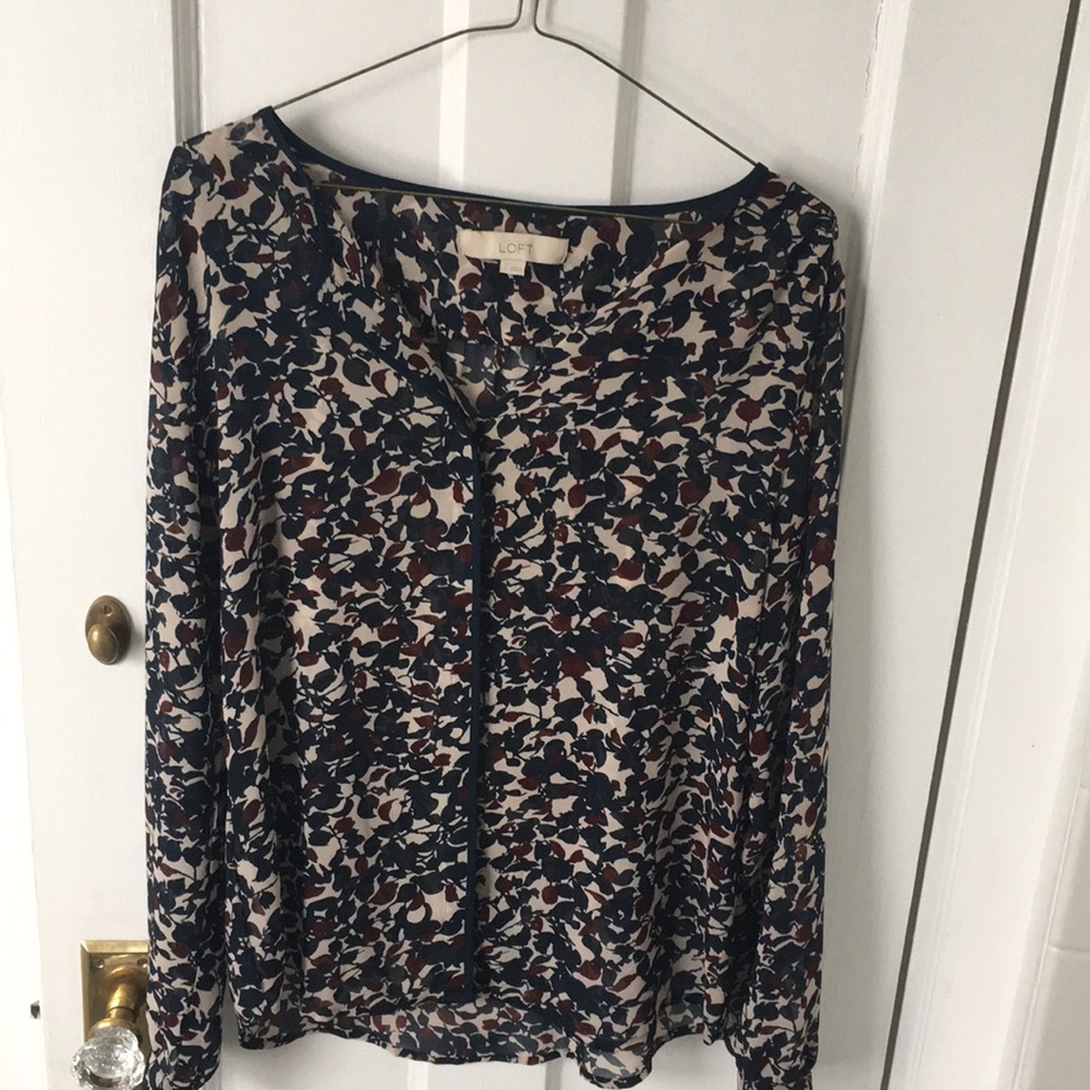 Ann Taylor LOFT pattered work blouse
